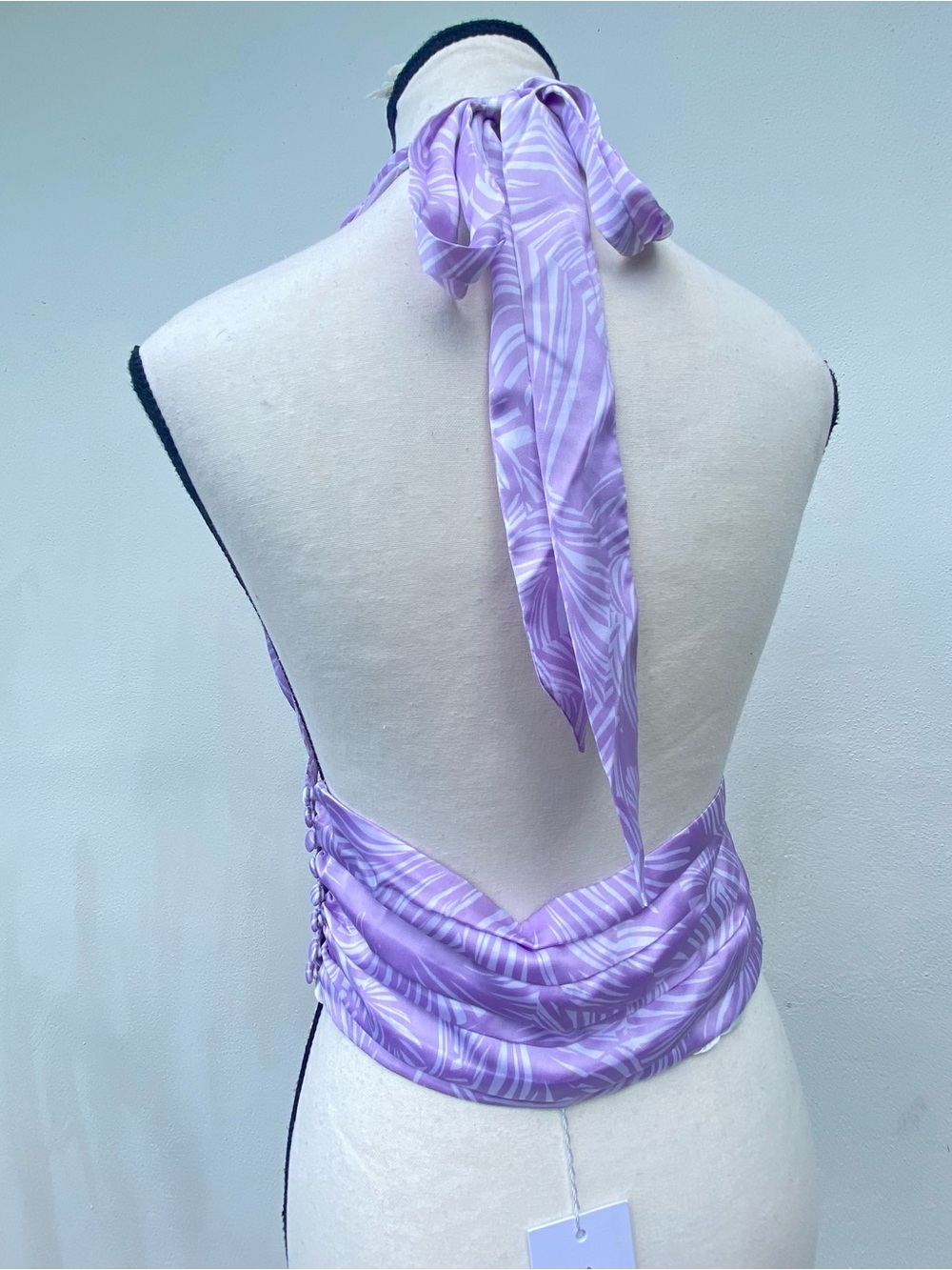 Lovers and Friends Purple & White Print Halter Top Size Small - Picture 3 of 7